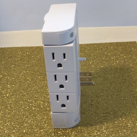 Smart Home space saving 6 outlet power adaptor - Picture 5 of 5